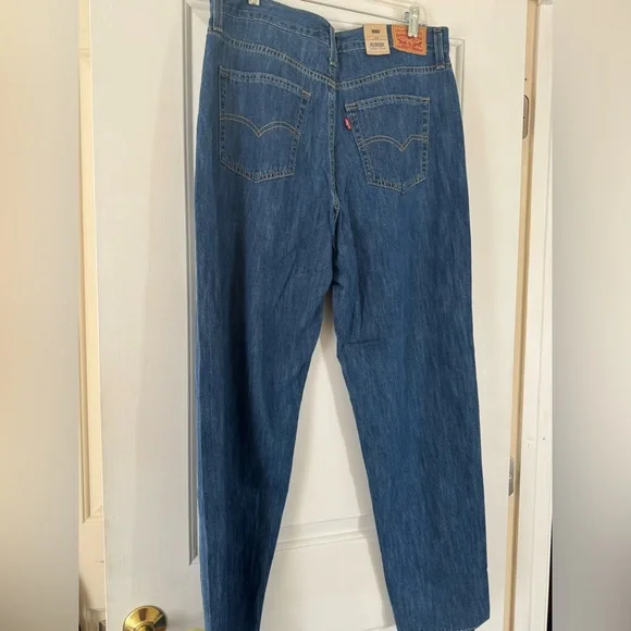 BOGO Levi’s Women’s Jeans - Picture 5 of 11